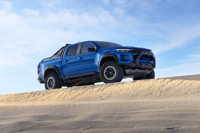 2023-chevrolet-colorado-zr2-058.jpg