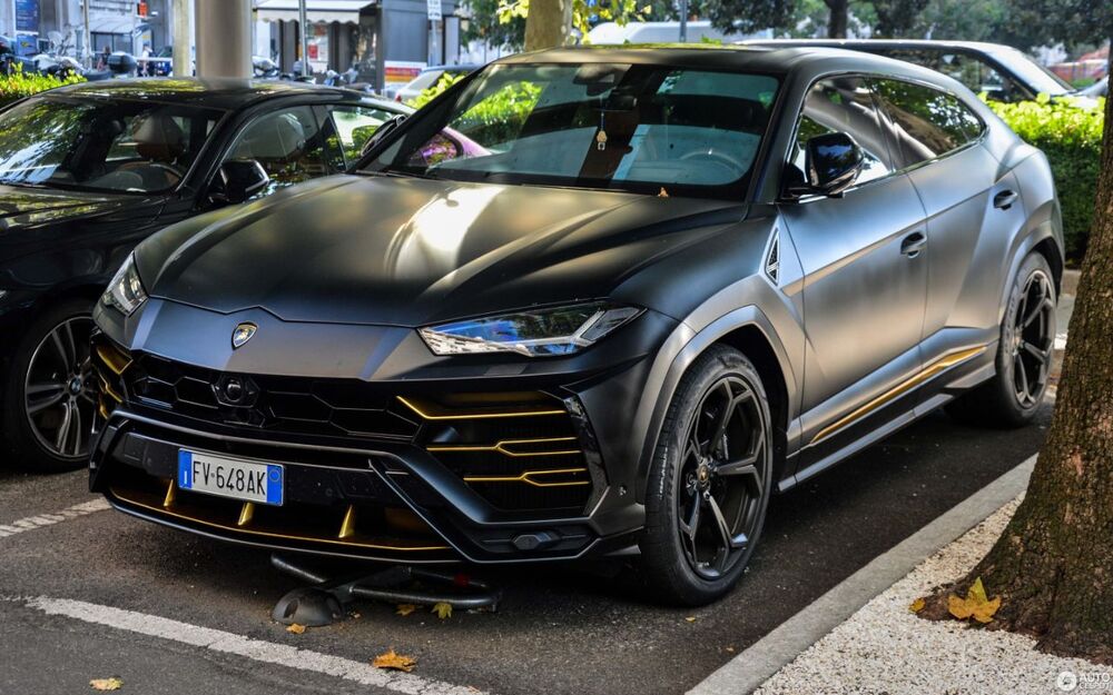 lamborghini-urus.jpg