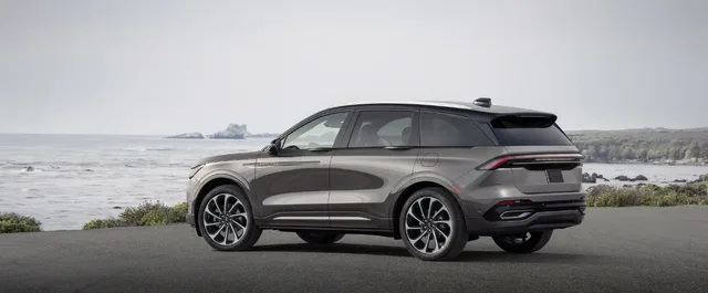 2024 Lincoln Black Label Nautilus_08.webp