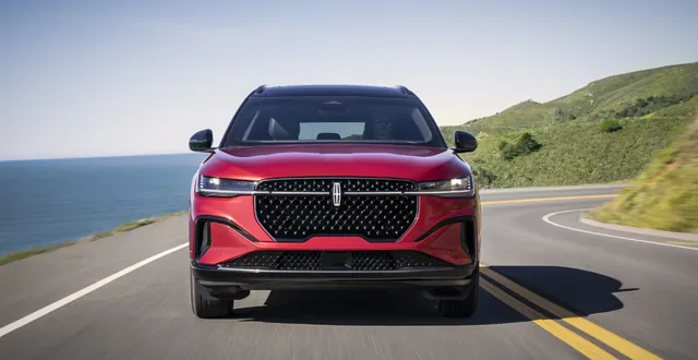 2024 Lincoln Nautilus Reserve Jet Package_03.webp