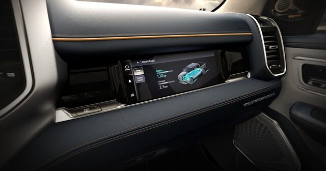 2025 Ram 1500 REV 027.jpg