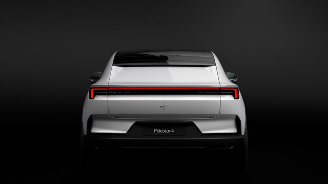 Polestar 4 Studio Rear View in Silver with Taillight Bar
