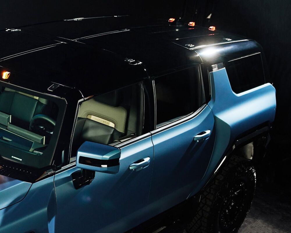 2024-gmc-hummer-ev-omega-edition-suv-2.jpg