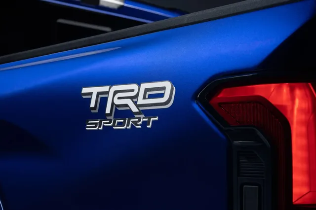 2024_Toyota_Tacoma_TRD_Sport_Studio_007-scaled.webp
