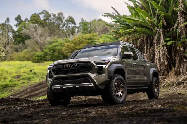 2024_Toyota_Tacoma_Trailhunter_001-scaled.webp