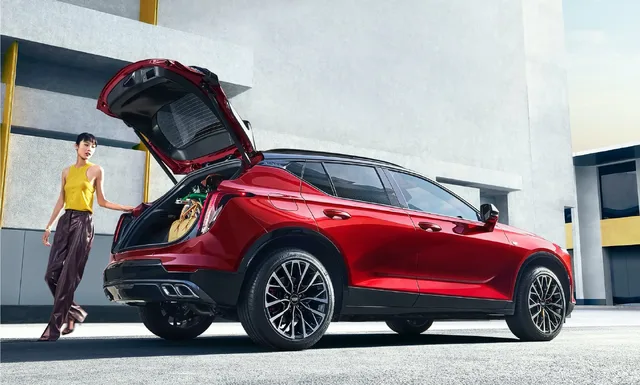 2024 Cadillac GT4 China 0002.webp