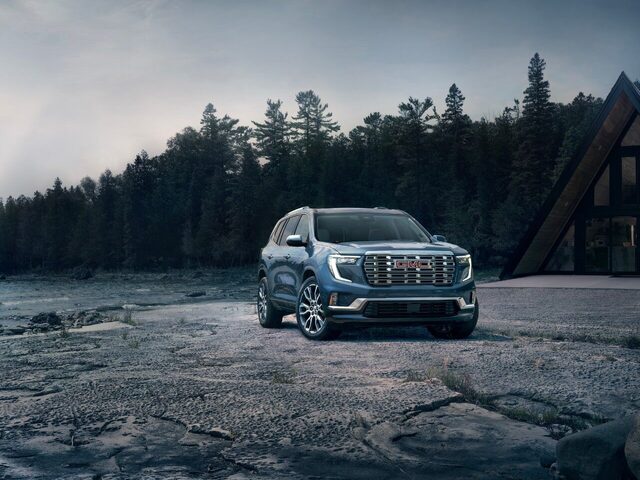 2024-gmc-acadia-denali-102.jpg