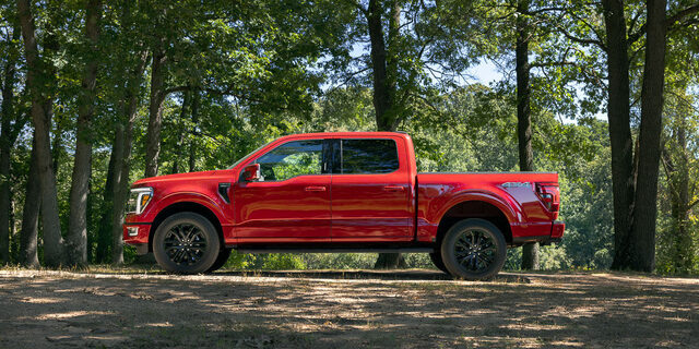 2024 Ford F-150 Lariat_03.jpg