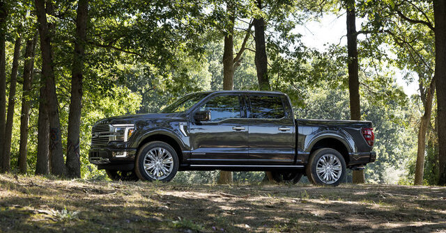 2024 Ford F-150 Platinum_05.jpg