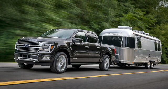 2024 Ford F-150 Platinum_07.jpg