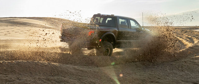 2024 Ford F-150 Raptor_04.jpg