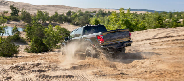 2024 Ford F-150 Raptor_09.jpg