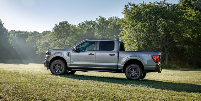 2024 Ford F-150 STX_02.jpg