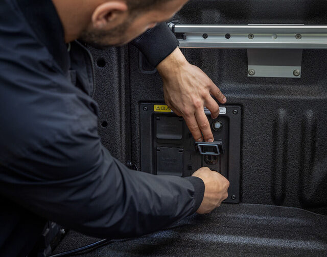 2024 Ford F-150_Pro Power Onboard_02.jpg