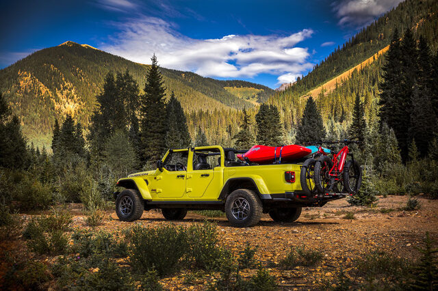 2024 Jeep Gladiator-16.jpg