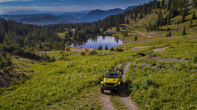 2024 Jeep Gladiator-31.jpg