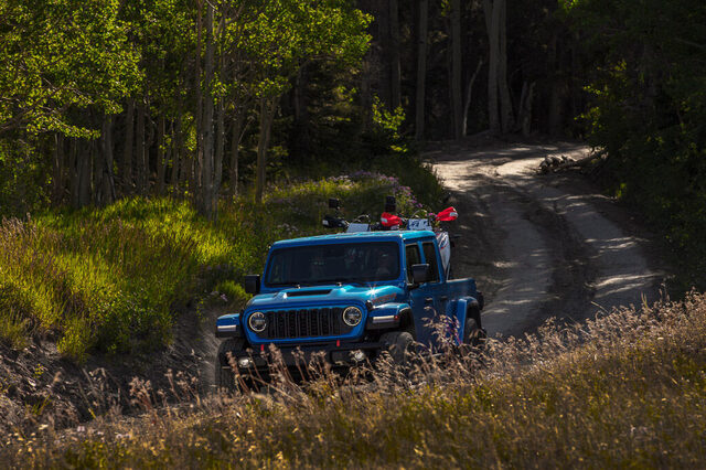2024 Jeep Gladiator-53.jpg