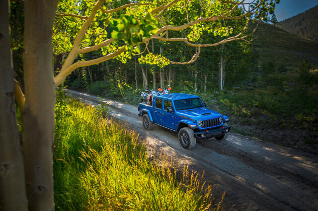 2024 Jeep Gladiator-58.jpg