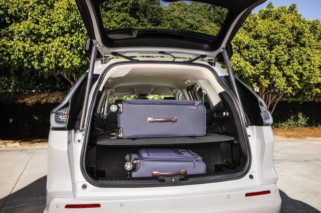 2025 Honda CR-V e:FCEV Cargo Area with Luggage