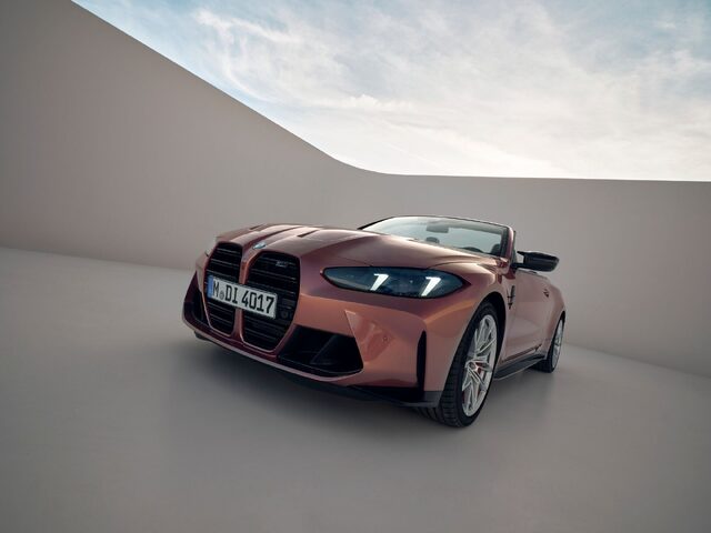 2024 BMW M4 Convertible 004.jpg