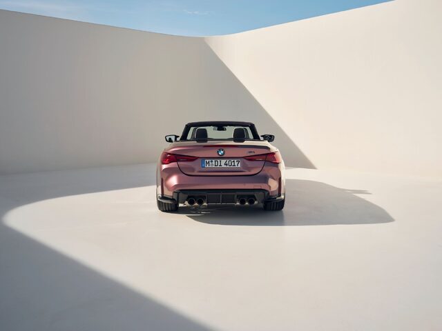 2024 BMW M4 Convertible 008.jpg