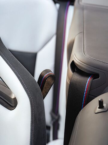 2024 BMW M4 Convertible 022.jpg