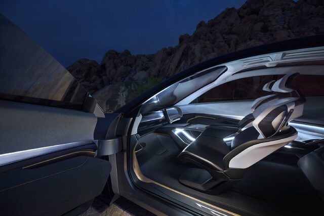 2024 Chrylser Halcyon Concept 017.jpg