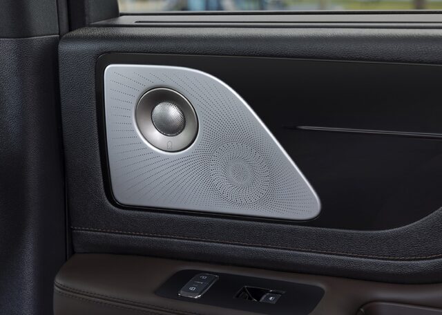 2025 Lincoln Aviator door-mounted speaker detail