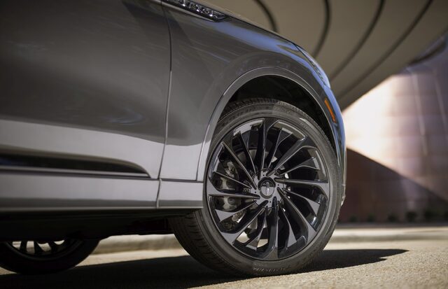 Lincoln Black Label Special Edition Package_Asher Grey_05.jpg