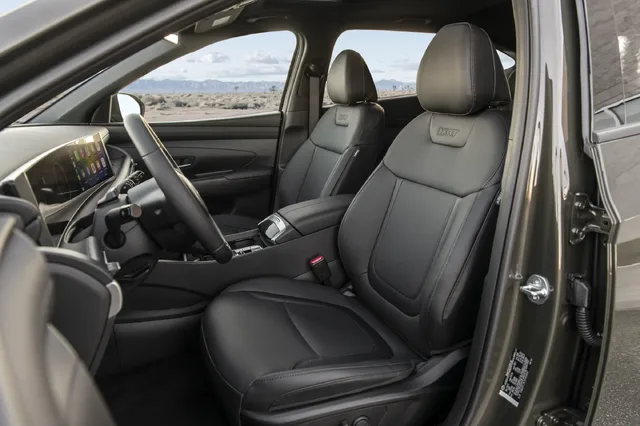 2025 Hyundai Tuscon 082.webp
