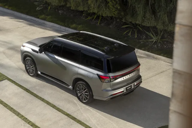 2025 Infiniti QX80 high-angle rear view in silver