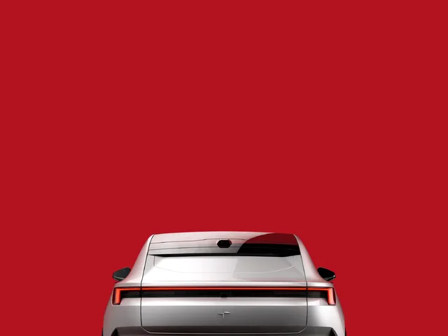 2025 Polestar 4 004.webp