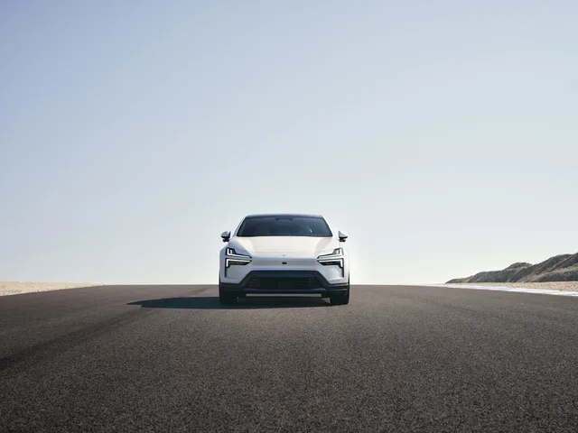 2025 Polestar 4 014.webp