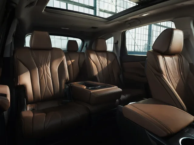 2025 Acura MDX Advance Package Second-Row Leather Seats and Panoramic Moonroof