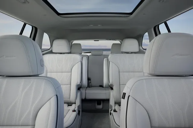 2025 Buick Enclave Avenir Three-Row White Interior