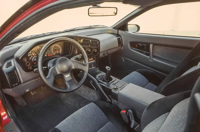 1989 Mitsubishi Eclipse Interior