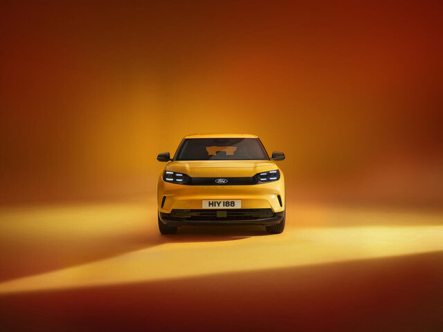 2024 Ford Capri 1.jpg