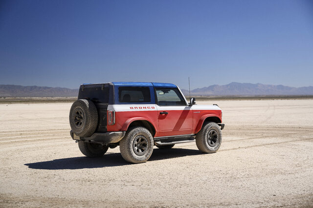 2025 Bronco Stroppe Special Edition_07.jpg