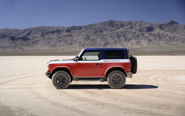 2025 Bronco Stroppe Special Edition_08.jpg