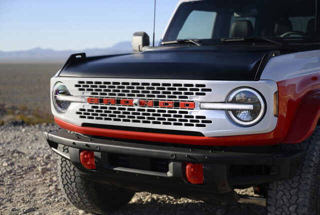 2025 Bronco Stroppe Special Edition_18.jpg