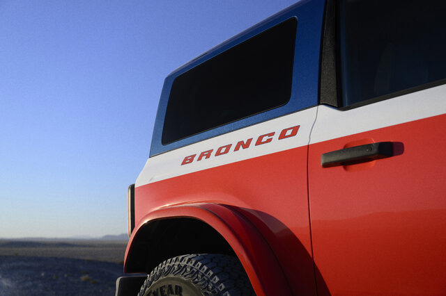 2025 Bronco Stroppe Special Edition_21.jpg