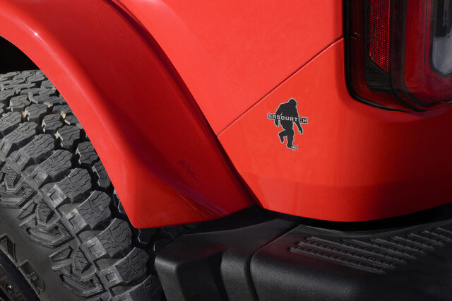 2025 Bronco Stroppe Special Edition_24.jpg
