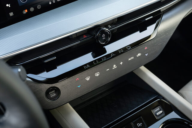 2025 Nissan Murano climate control panel with Murano lettering