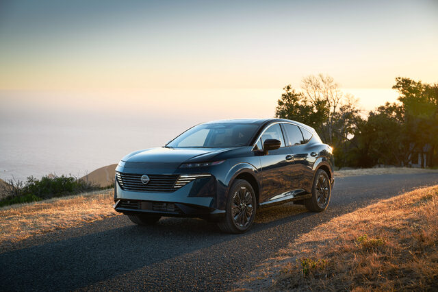 2025 Nissan Murano front three-quarter view at sunset with ocean backdrop