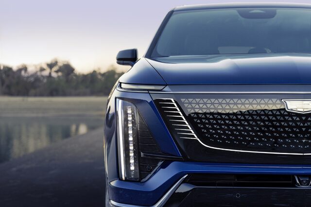 2026 Cadillac Vistiq Sport grille and headlight.jpg