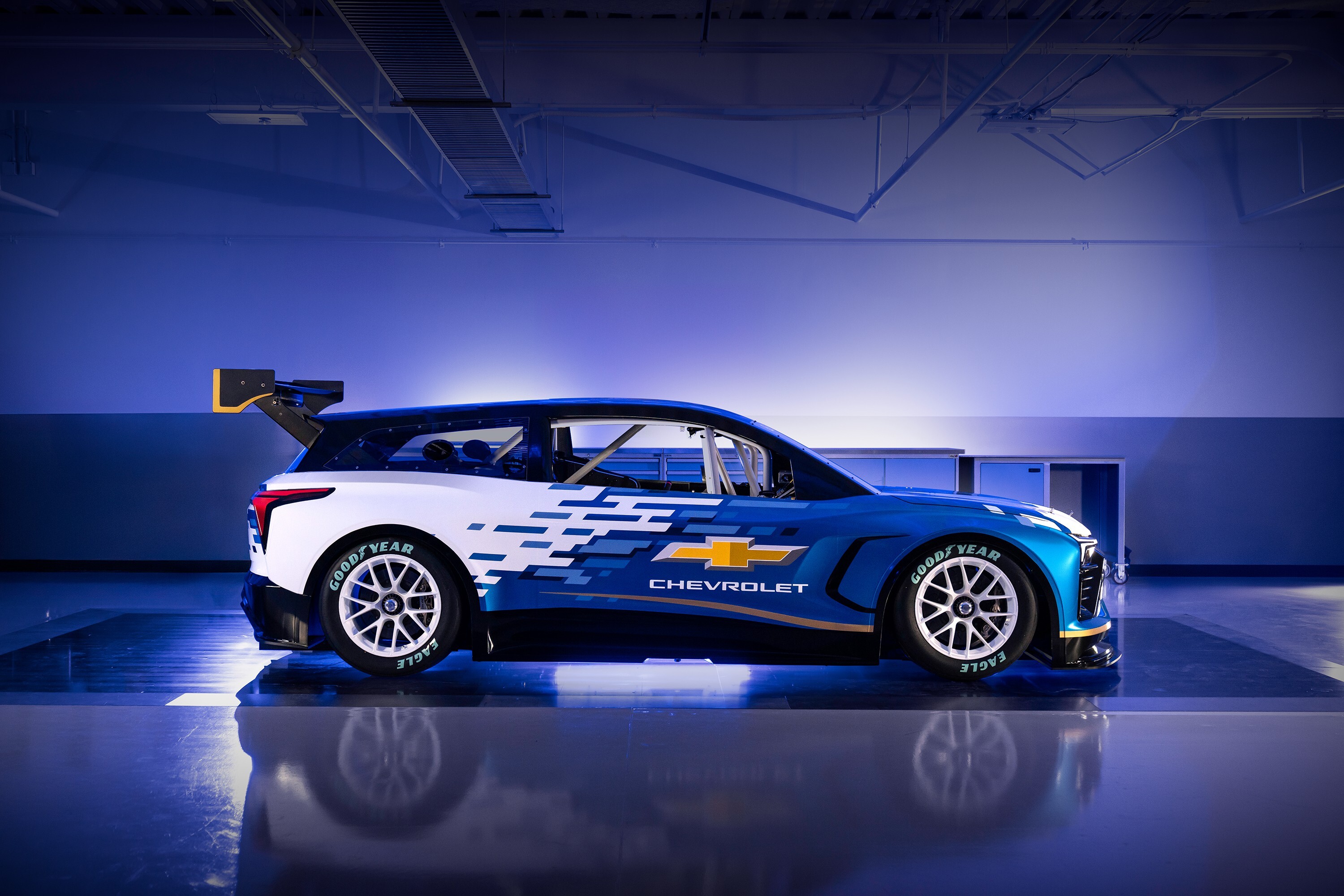 More information about "Blazing the Trail, Chevrolet Blazer EV.R NASCAR Daytona prototype reveal."