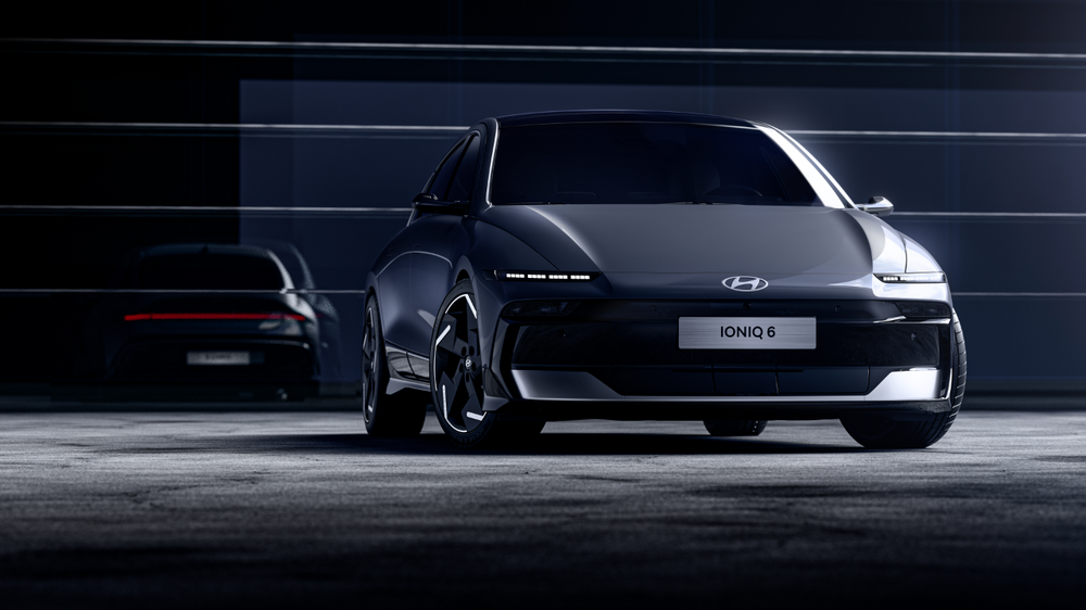 Hyundai Ioniq 6 Front with Rear view in the distance