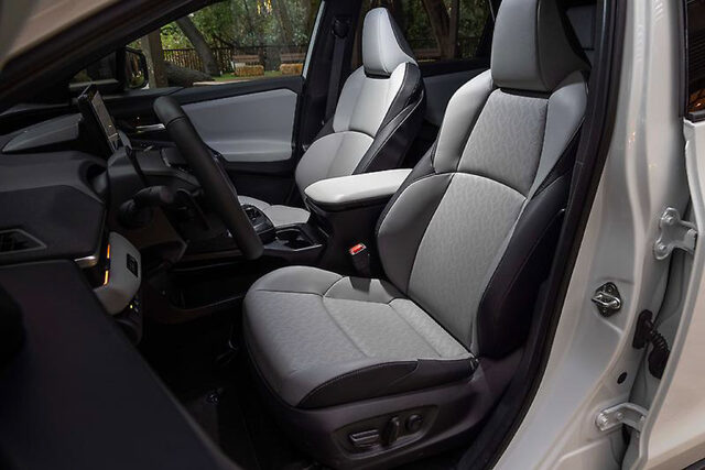 2026 Subaru Solterra-07.jpg