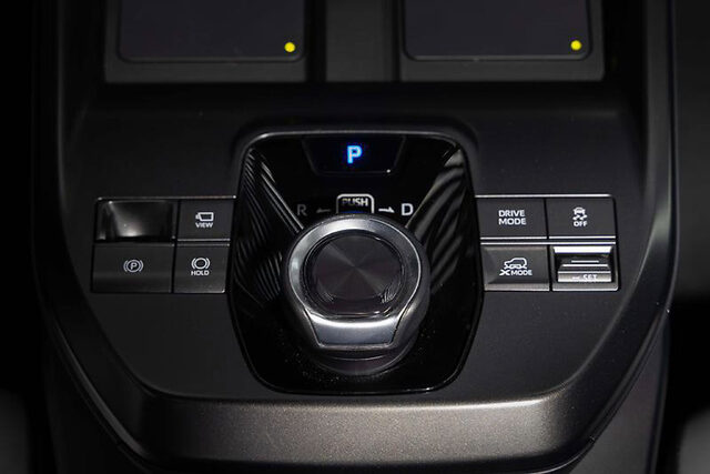 2026 Subaru Solterra-12.jpg