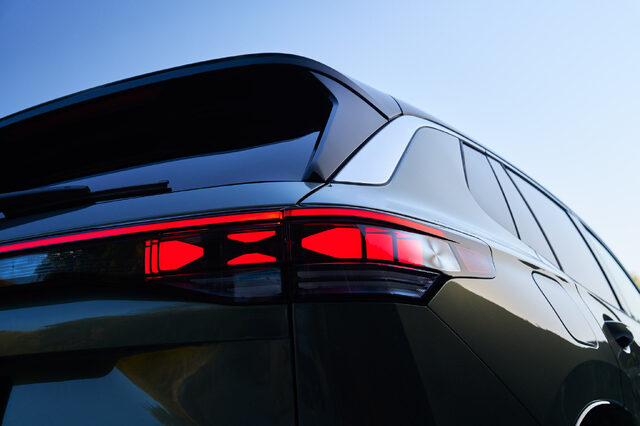 2026 Volkswagen Tiguan SEL R-Line LED Taillight Detail